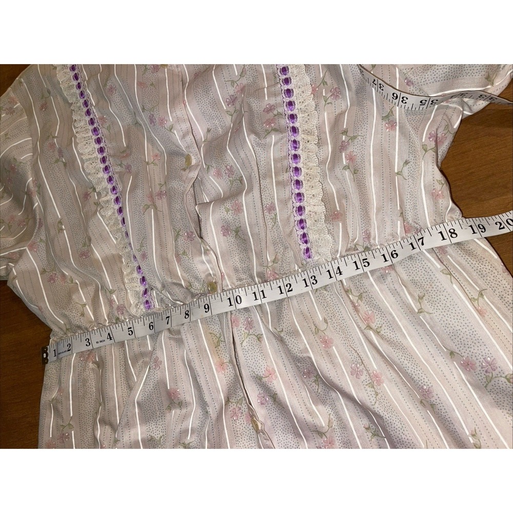 Vintage Long Nightgown Satin Granny Cottagecore Women XXL Flower Detail - Picture 4 of 12